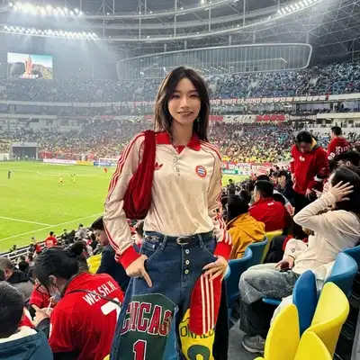 阎其梓